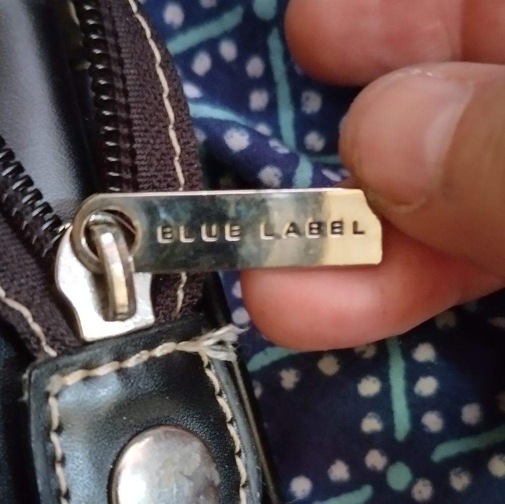 Authentic Burberry Handbag - image 6